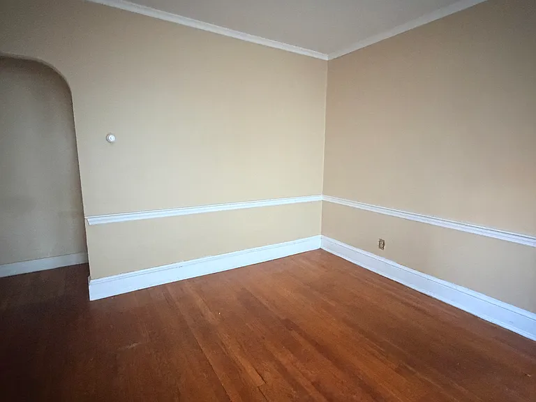 17 Rockville St #1 — Photo 2