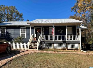 415 Crawfish Ln, Ragland, AL 35131