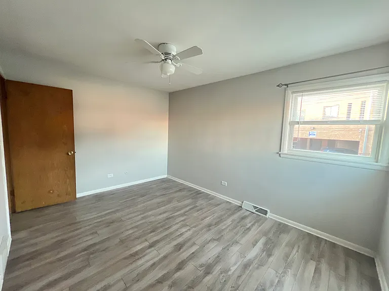5645 N Central Ave #1E — Photo 7