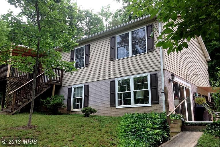 1st image of 79 Riverwood Ln