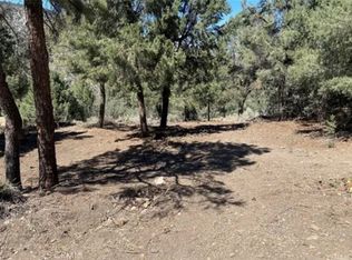 2217 Saint Bernard Dr, Pine Mountain Club, CA