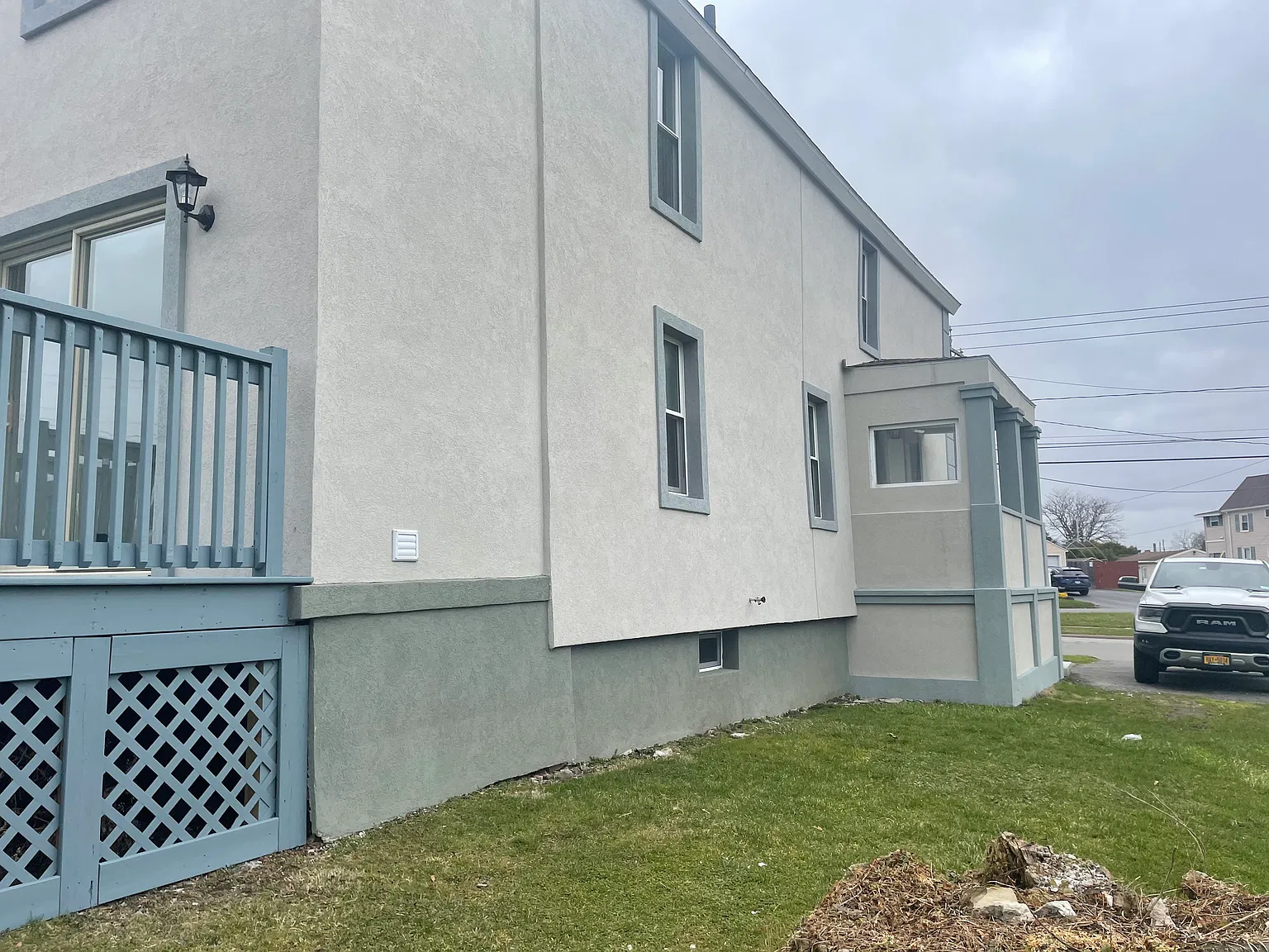 2 bed, 900 sqft, $1,400 — Photo 3