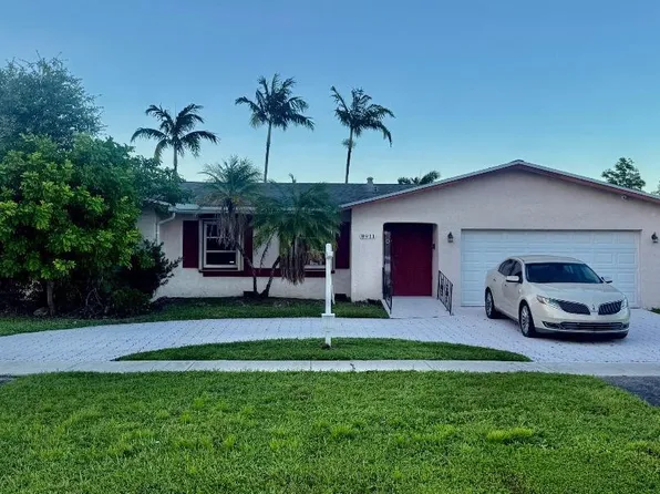 8911 Johnson Street, Pembroke Pines, FL 33024