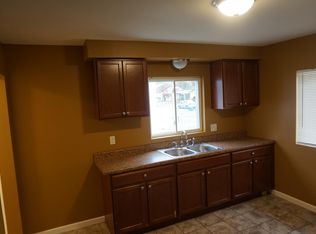 29806 Hazelwood St, Inkster, MI 48141