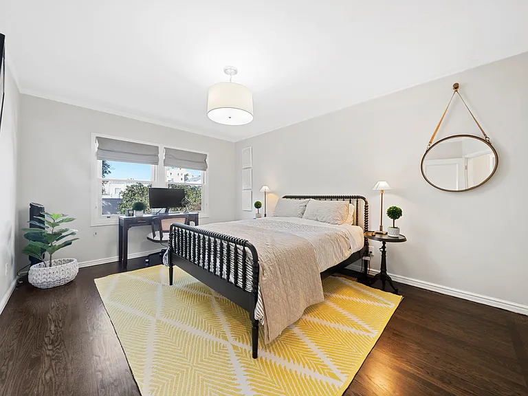2339 Laguna St — Photo 20