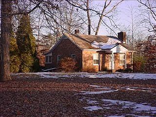 1st image of 524 Franklin Dr