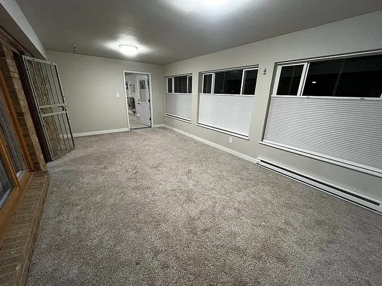 4895 Golden Ct — Photo 48