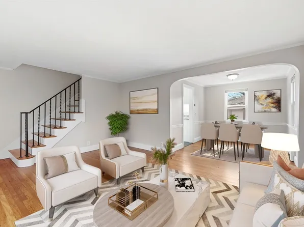 18-20 Payne Rd, Newton, MA 02461