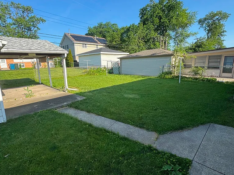 120 Mildred Ln — Photo 19