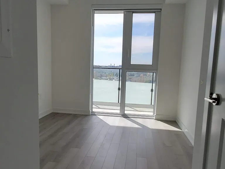 15 Skyridge Dr #414 — Photo 19