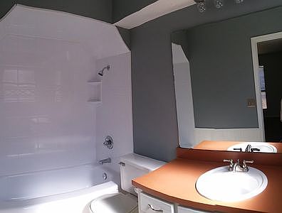 5th image of 104 N Rockypoint Dr