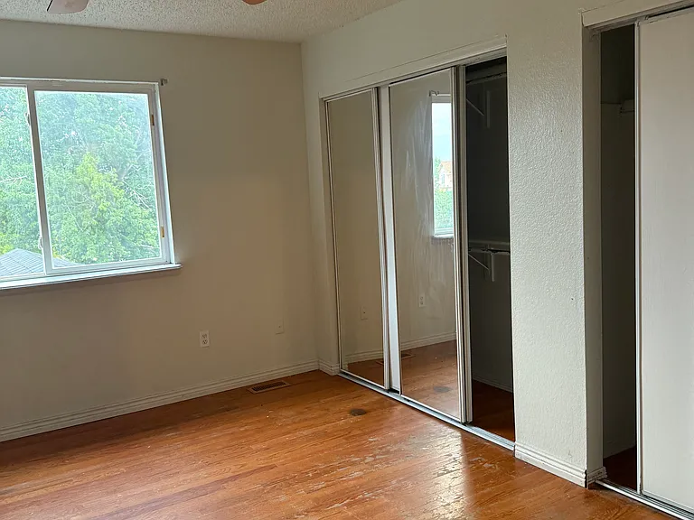 17697 E Brunswick Pl — Photo 11