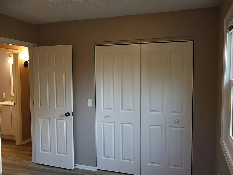 211 N Beach Dr #11 — Photo 13