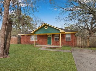 620 Jefferson Cir SE, Allenhurst, GA 31301