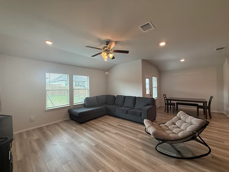 1320 Piedmont St — Photo 19
