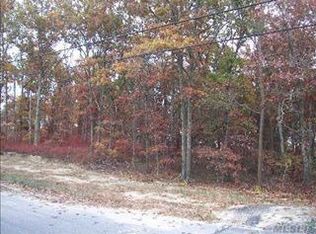 85 Riverhead Rd, Westhampton Beach, NY 11978