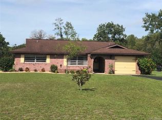 2830 N Carolina Rd, Crystal River, FL 34428