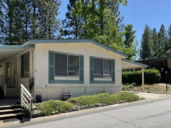 10095 Grinding Rock Dr, Grass Valley, CA 95949