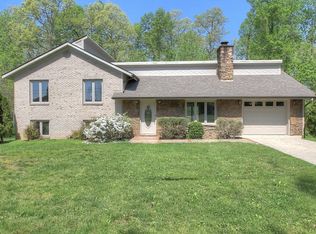1216 Calvary Ct, London, KY