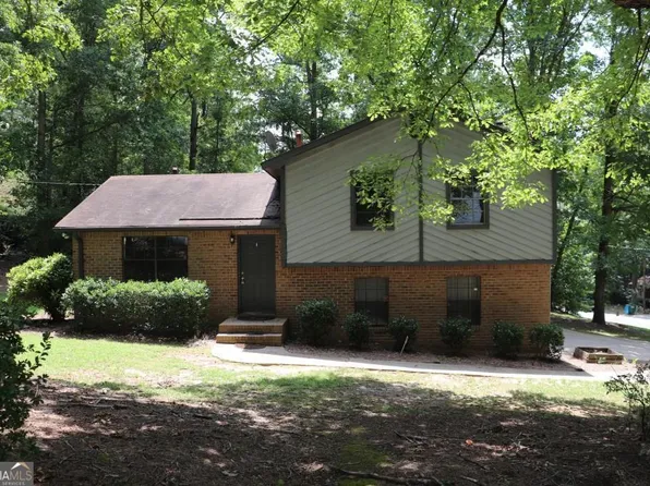 3932 Tanglewood Rd, Snellville, GA 30039