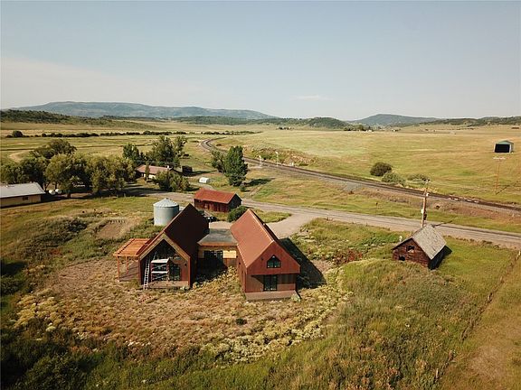 3rd image of 32480 County Road 14
