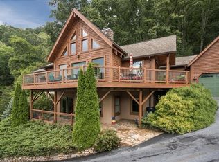 590 Meadow Creek Dr, Weaverville, NC 28787