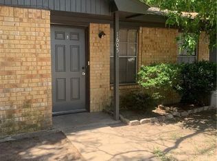 1605 Mossglenn Cir, College Station, TX 77840