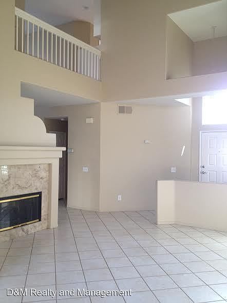 1st image of 1562 Avenida Guillermo