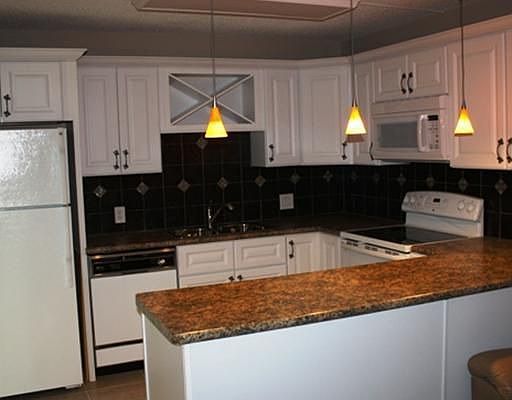 4th image of 6186 SE Riverboat Dr