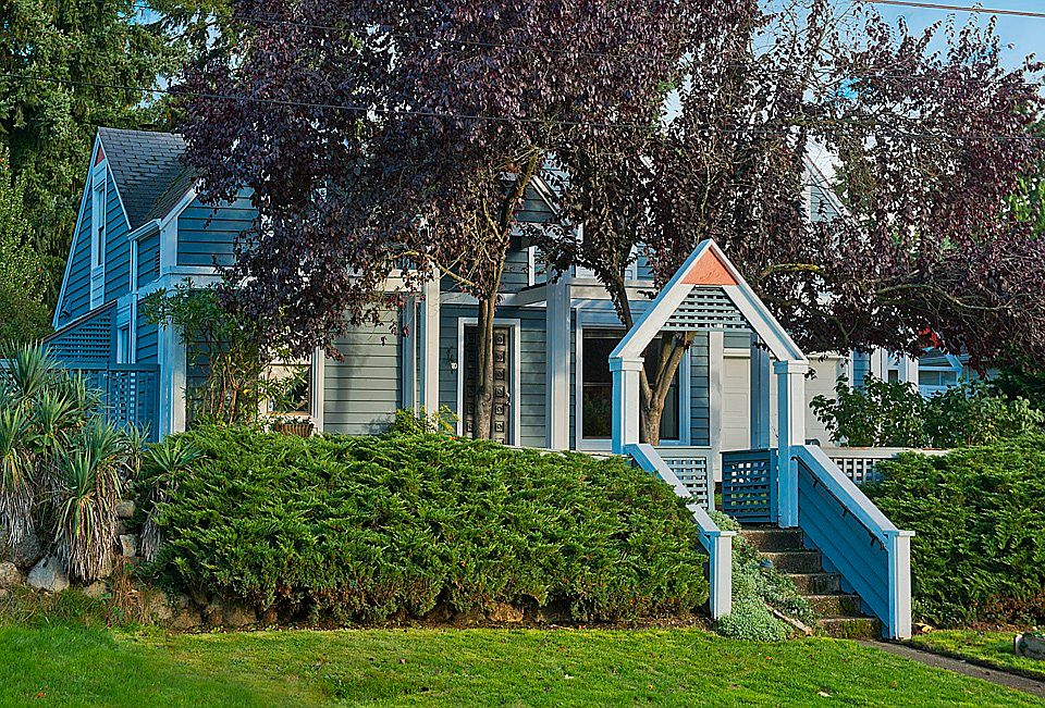 1st image of 14044 22nd Ave NE