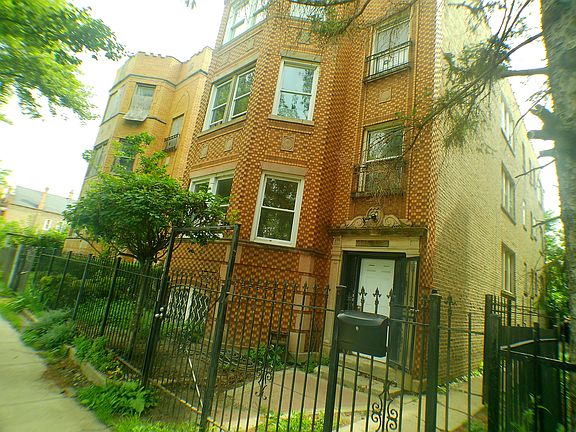 3rd image of 1837 S Komensky Ave