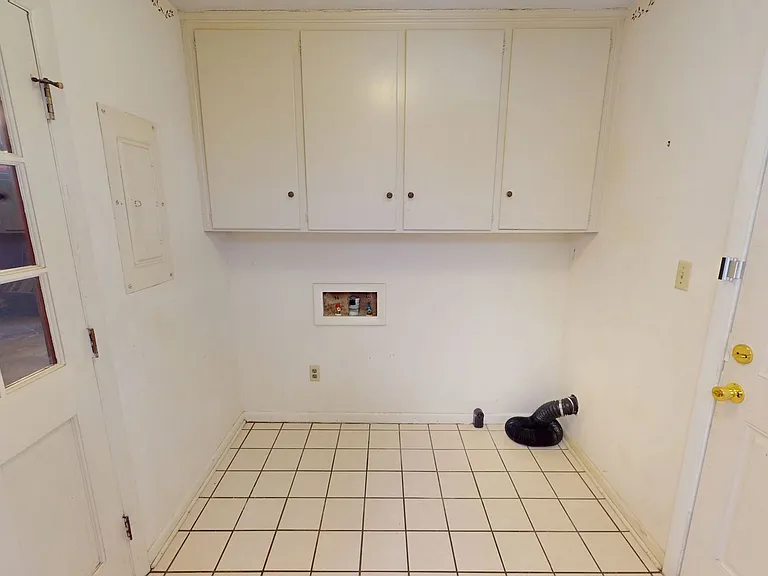 5904 Weatherford Rd — Photo 14