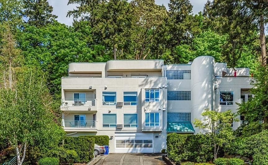 1st image of 420 Bellevue Way SE