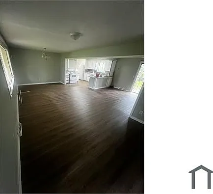 3 bed, $1,000 — Photo 2
