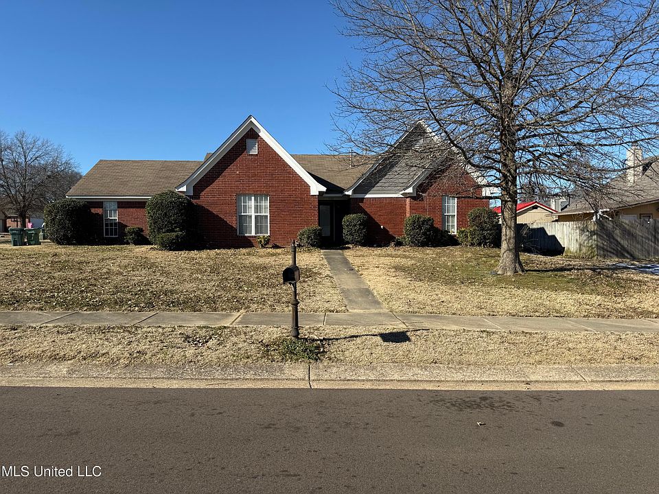 1st image of 7305 Fox Hollow Ln