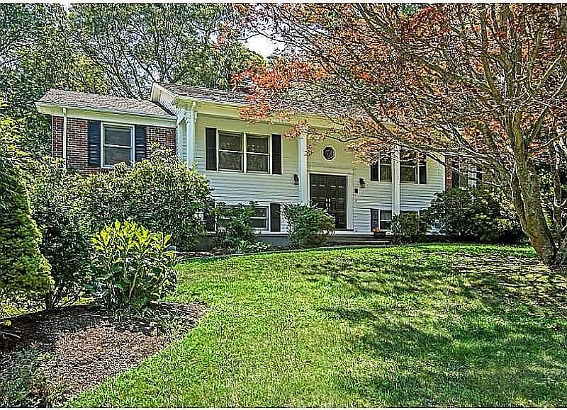 1st image of 139 Fleetwood Dr