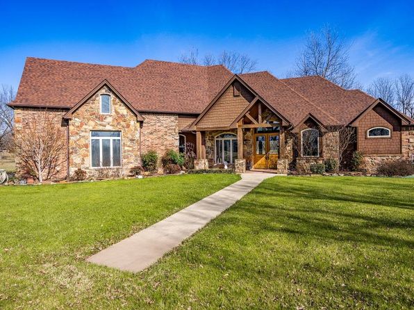 759 N 4250th Rd, Hugo, OK 74743