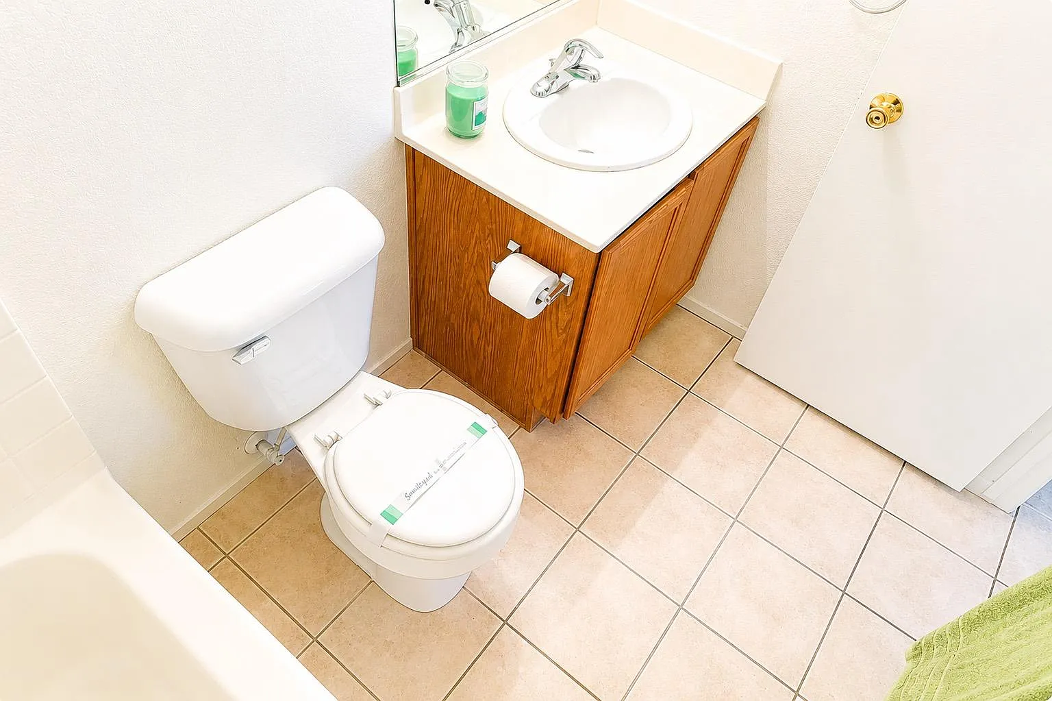 4 bed, 2.0 bath, 1410 sqft, $750 — Photo 4