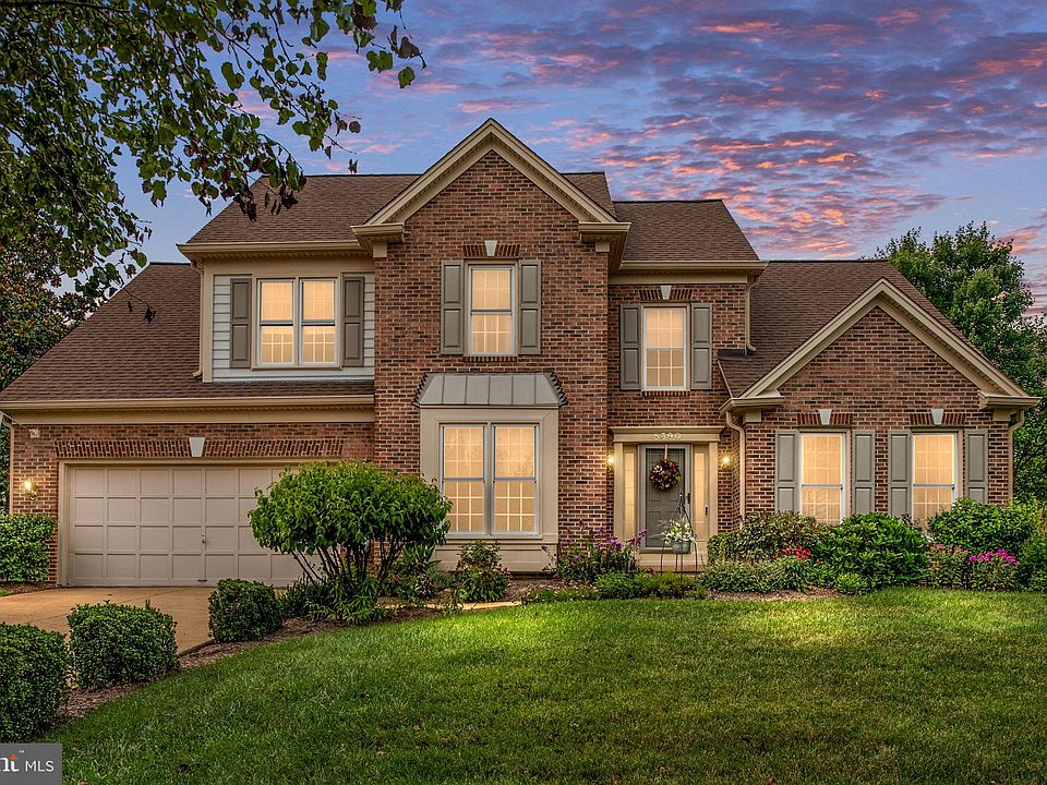 1st image of 8390 Crosslake Dr