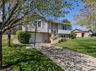 33640 W 88th Ct, De Soto, KS 66018