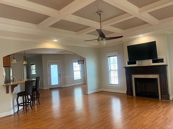 4th image of 309 Capstone Dr