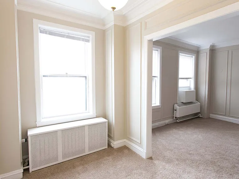 Dining/Living room