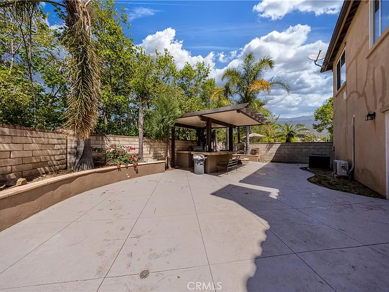 5457 Martingale Way — Photo 33
