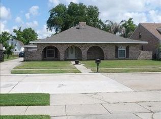 414 Palm Dr, Braithwaite, LA 70040