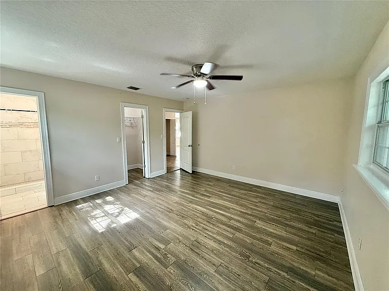 2810 Flowertree Rd — Photo 10