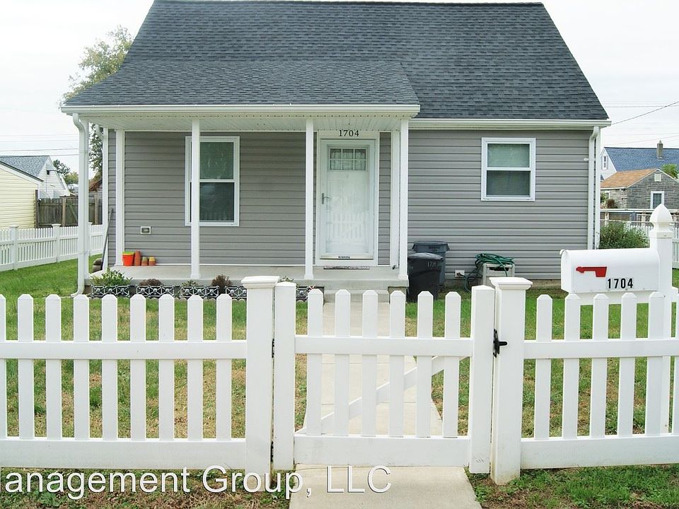 1st image of 1704 Brookview Rd