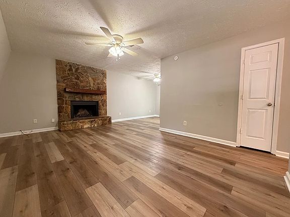 5th image of 205 Rustwood Dr #205