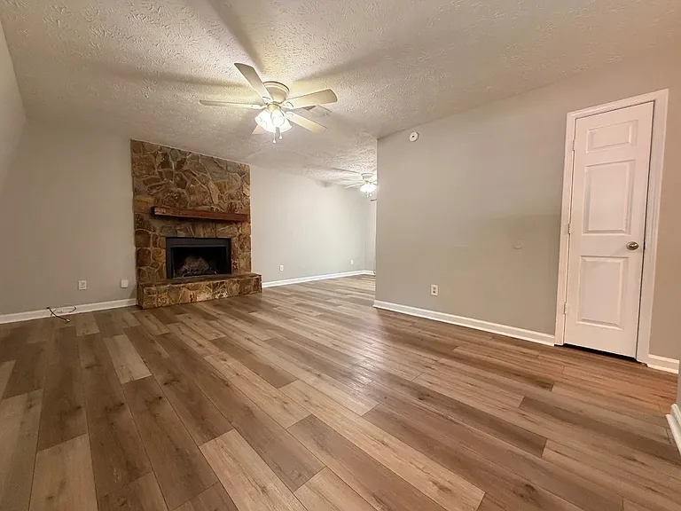 205 Rustwood Dr #205 — Photo 5