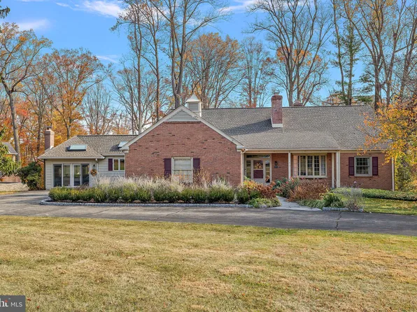 4011 Heather Dr, Wilmington, DE 19807