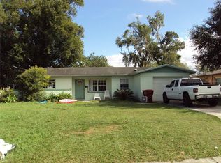 906 N Nancy Ter, Plant City, FL 33563